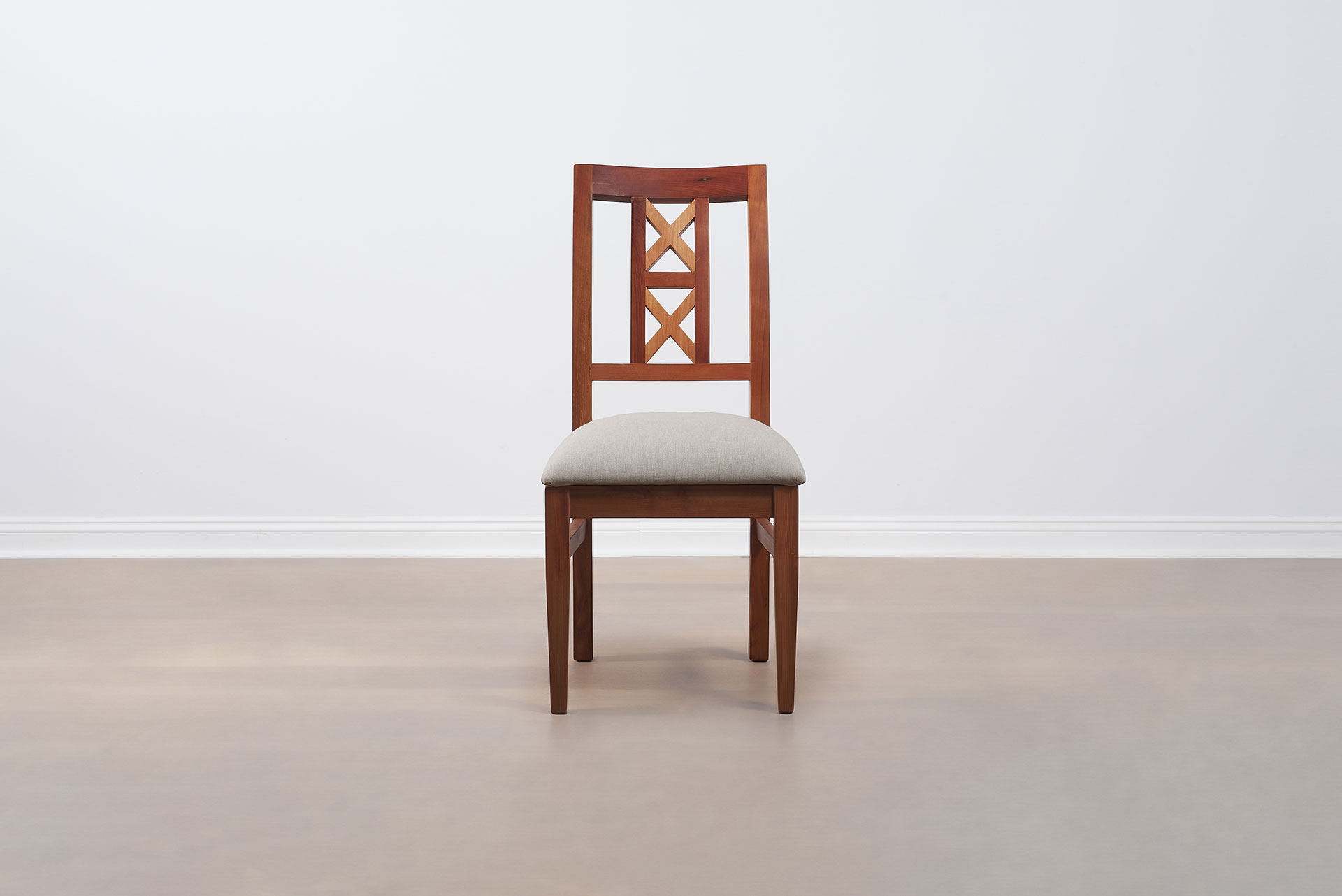 Muebles-Santander_Silla-Paris_4601_silla_madera_textil